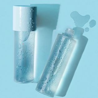 Water Bank Blue Hyaluronic Esfoliante Toner