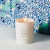 Bougie parfumée au chèvrefeuille méditerranéen AERIN